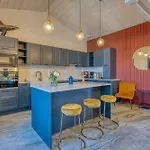 Les Bains De Walk To & Town Sleeps 6 *