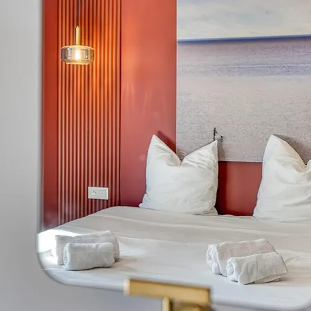 Les Bains De Walk To & Town Sleeps 6 * Saint Gilles Croix de vie