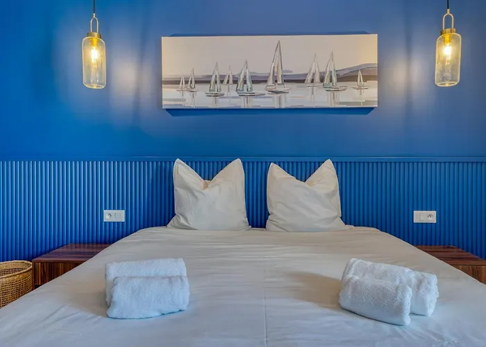 Βίλα Villa Les Bains De Mer Spa Walk To Beach & Town Sleeps 6